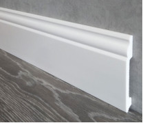 Плинтус OHZ Nz-121